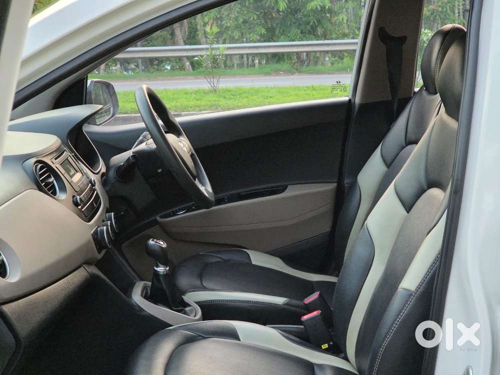 Hyundai Grand I10 2013-2016 Sportz, 2015, Petrol