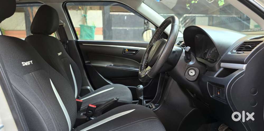Maruti Suzuki Swift Lxi, 2015, Petrol