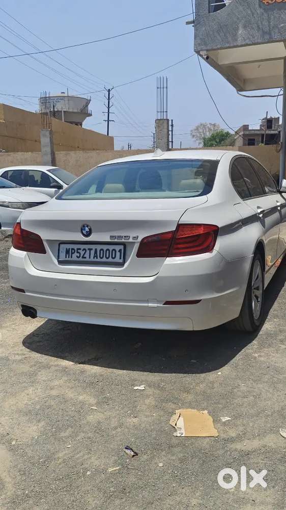 Bmw 520d Luxury Sedan With Special No. Of 0001