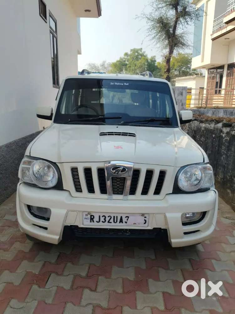 Mahindra Scorpio 2013 Diesel 220000 Km Driven