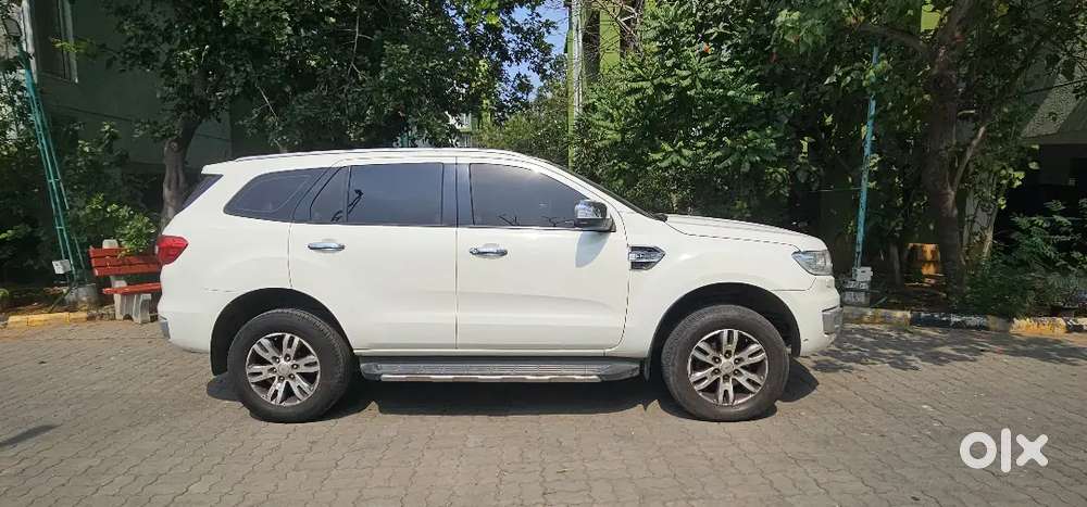 Ford Endeavor 3.2l Titanium 4x4
, First Owner , Full Service Record.