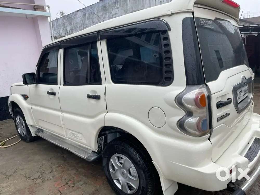 Mahindra Scorpio Diesel Manual 2016