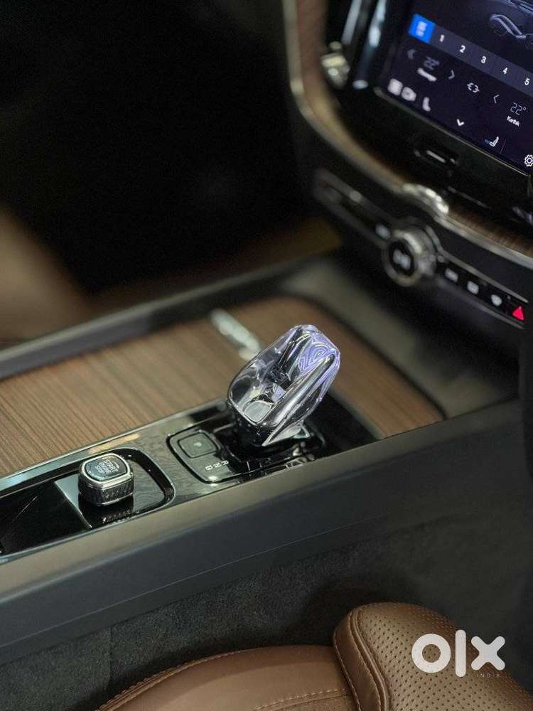 Volvo Xc60 2.0 B5 Ultimate, 2024, Petrol