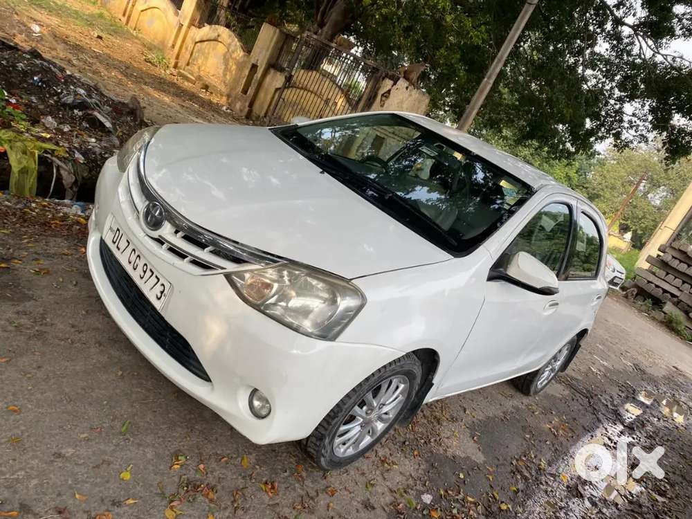 Toyota Etios Liva 2013