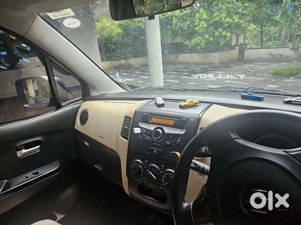 Maruti Suzuki Wagon R 1.0 2017  Automatic  Petrol
