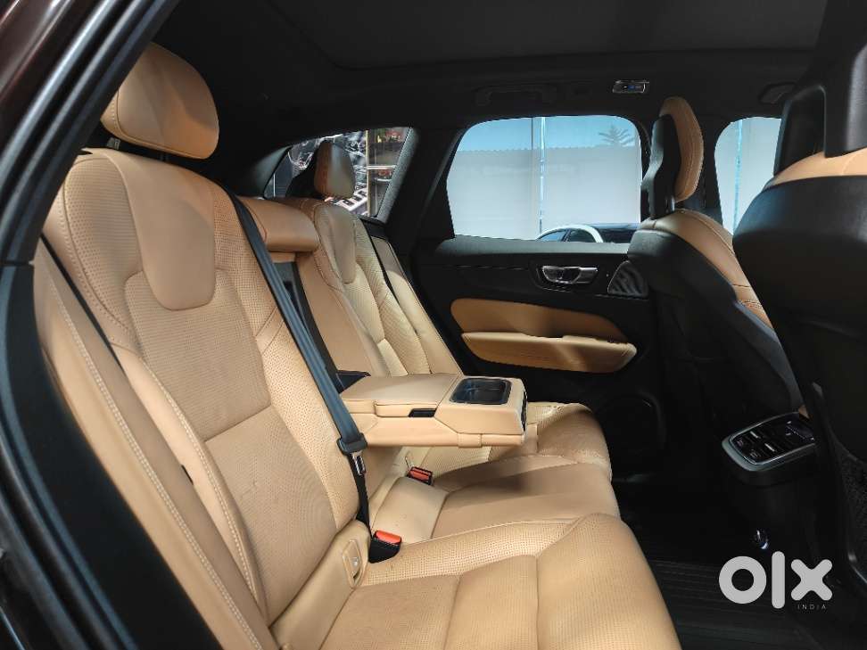 Volvo Xc60 D5 Inscription, 2018, Diesel