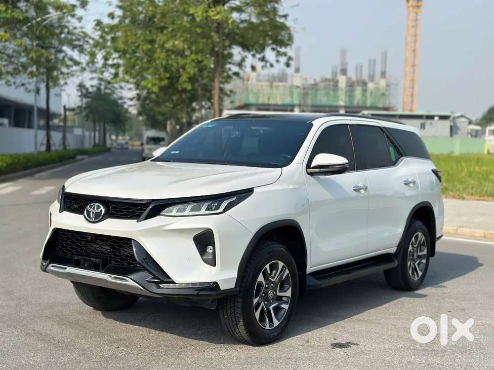 Toyota Fortuner Legender 2025