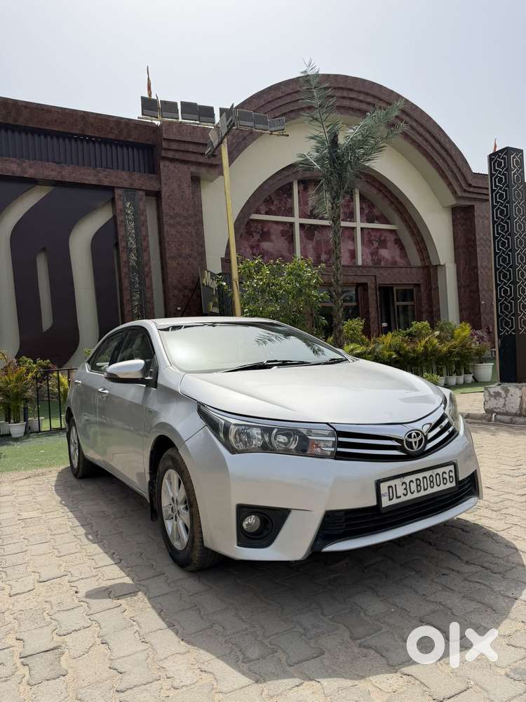 Toyota Corolla Altis, 2014, Petrol