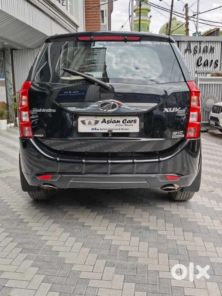 Mahindra Xuv500 At W10 Awd, 2017, Diesel