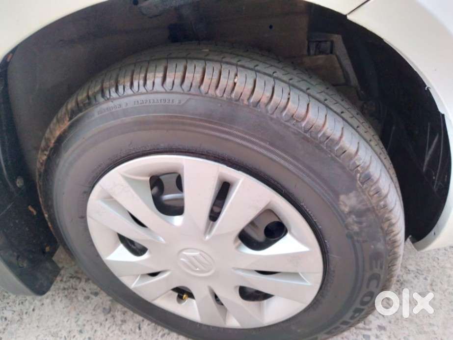 Maruti Suzuki Swift Lxi Optional-o, 2016, Petrol