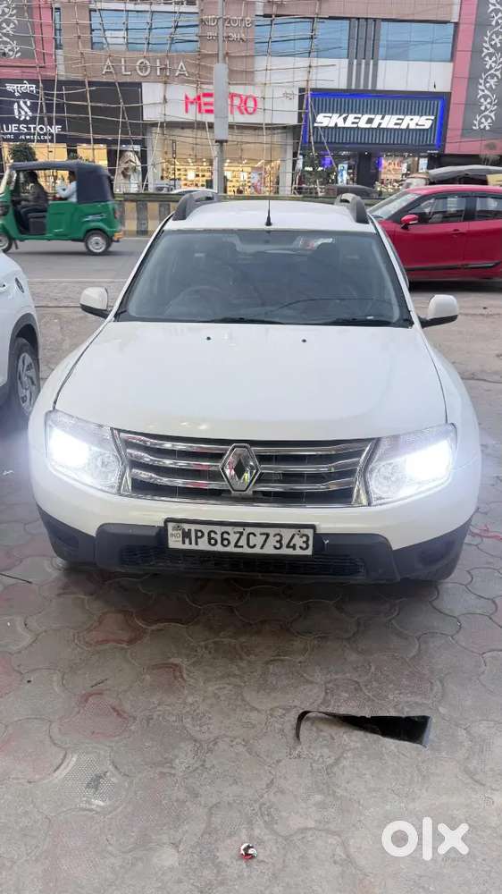 Renault Duster 2014 Diesel 120000 Km Driven