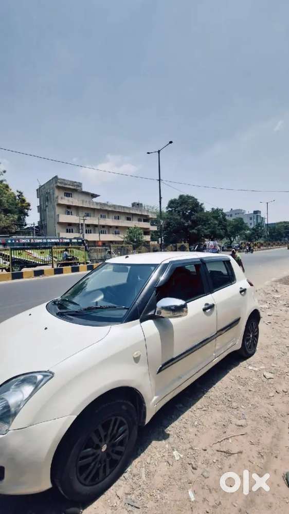 Maruti Suzuki Swift 2010 Petrol Well Maintained