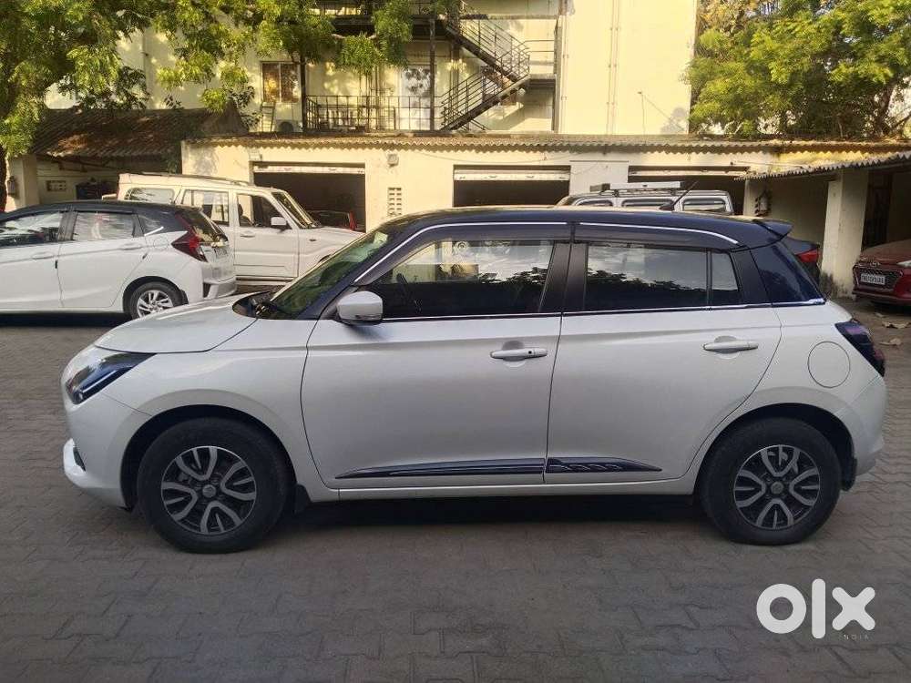 Maruti Suzuki Swift Vxi Optional, 2025, Petrol