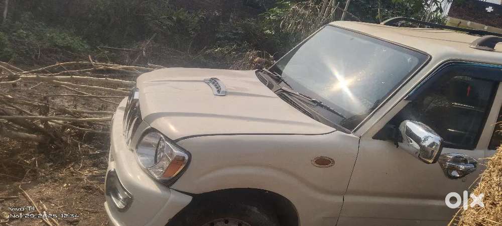 Mahindra Scorpio 2010 Diesel 50000 Km Driven