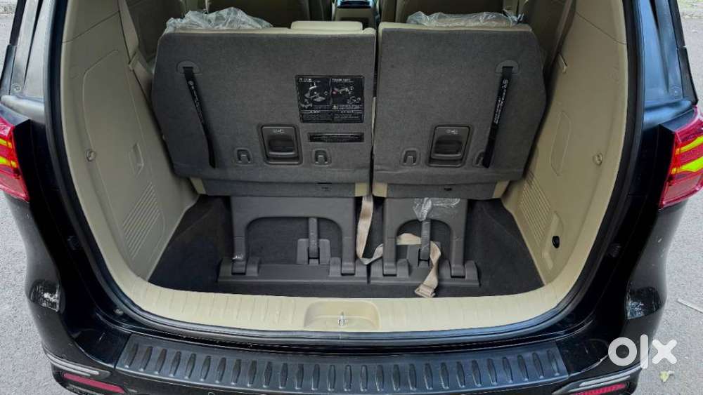 Kia Carnival Prestige, 2021, Diesel