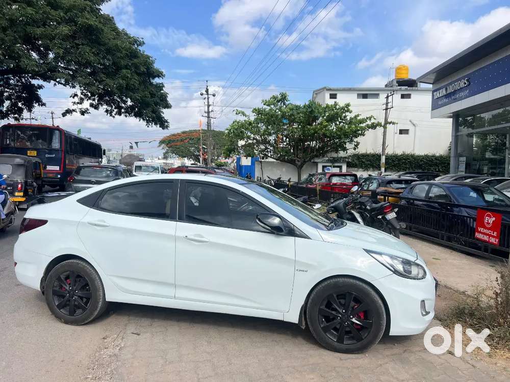 2012 Hyundai Verna diesel manual 126000 km