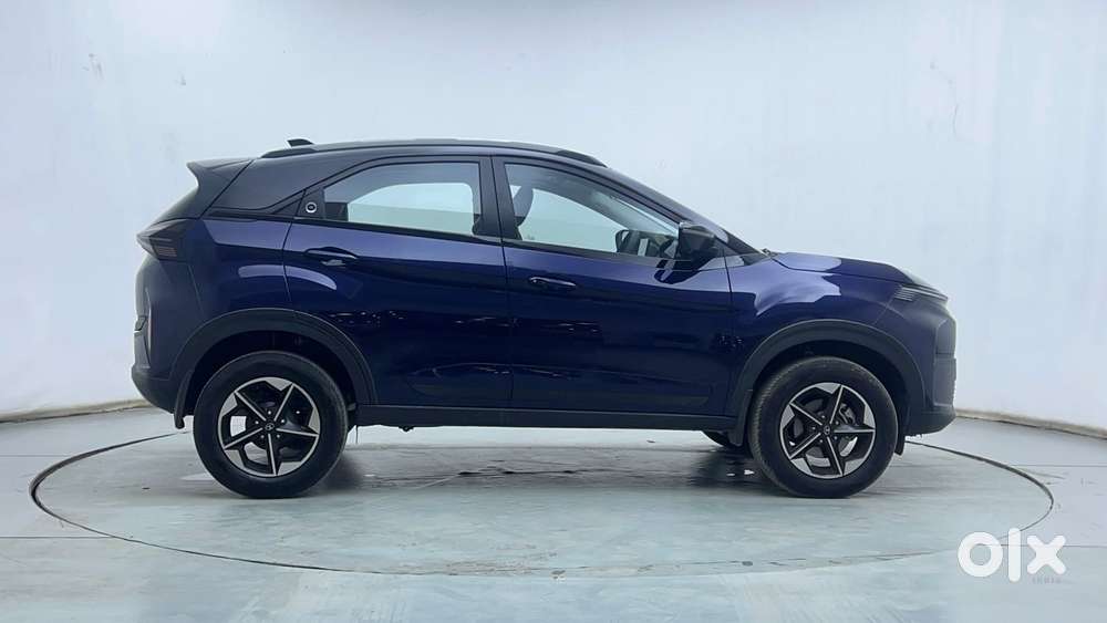 Tata Nexon Creative Plus 1.2 Revotron Petrol 7dca Dt, 2026, Petrol