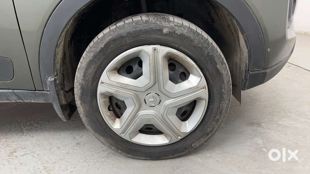 Tata Nexon 1.2 Revotron Xm, 2022, Petrol