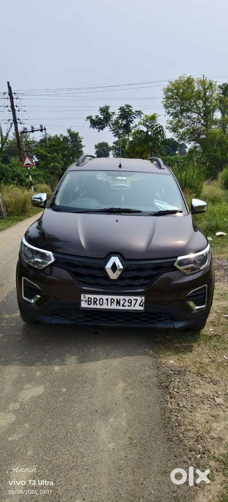 Renault Triber Rxt, 2022, Petrol