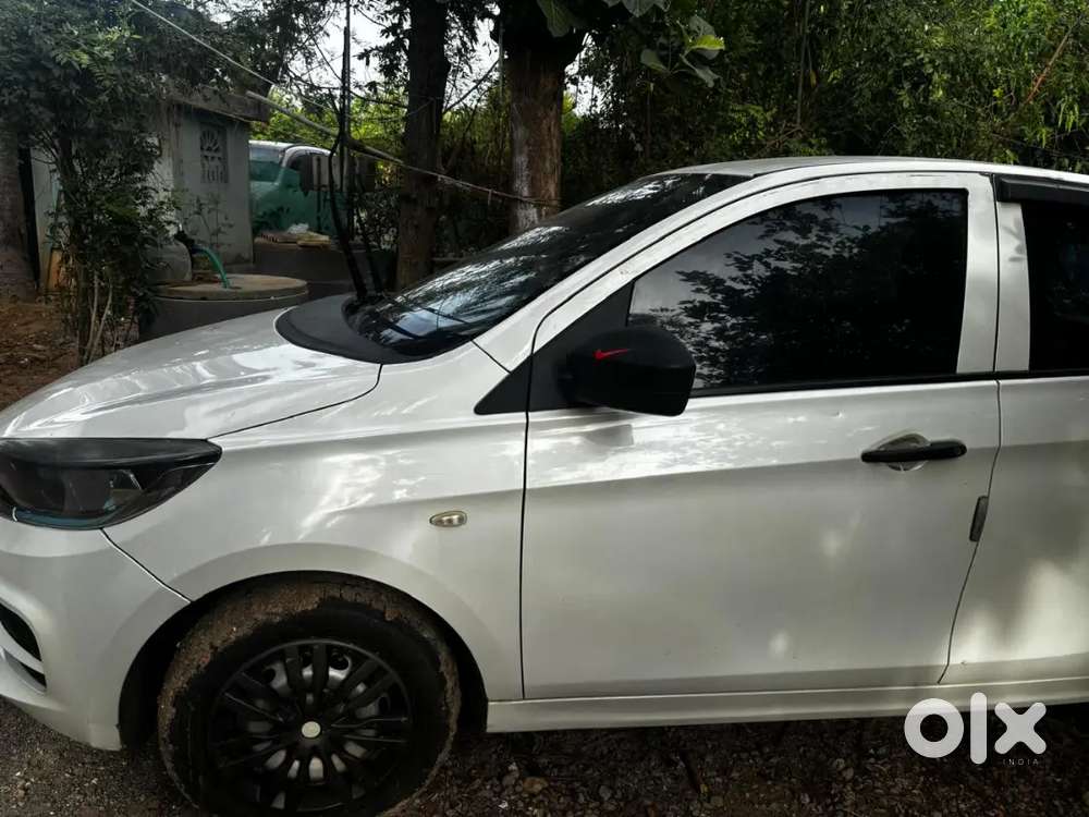 Tata Tiago 1.2 Revotron Xe 2020