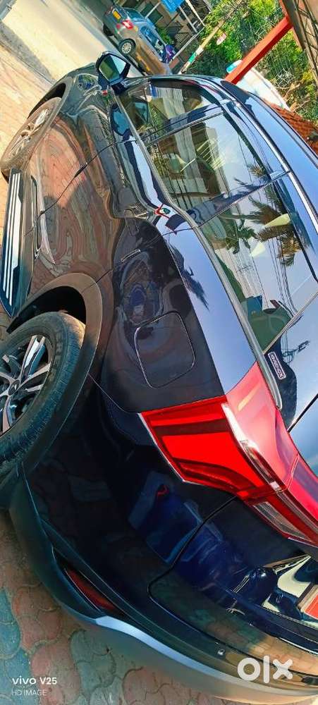 Mahindra Xuv700 2.2 Ax 5 Diesel Mt Str, 2023, Diesel