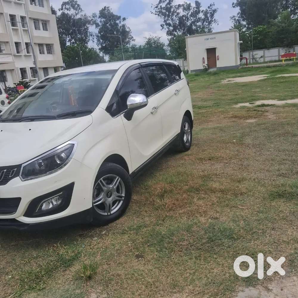 Mahindra Marazzo 2018 Diesel 65000km Driven