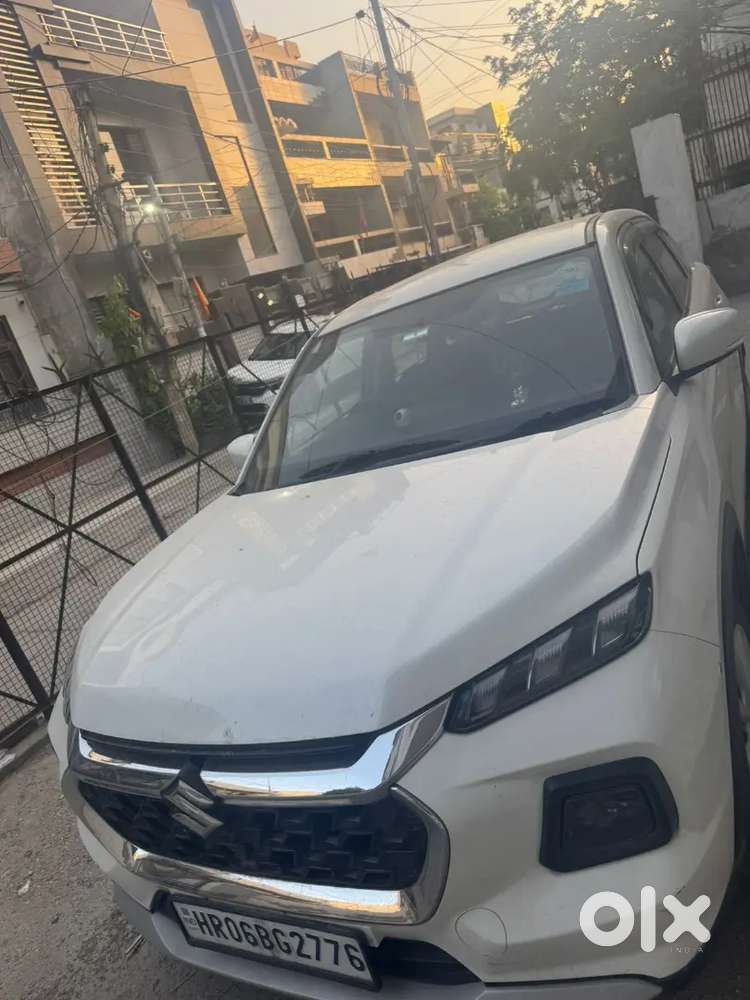 Grand Vitara White Colour