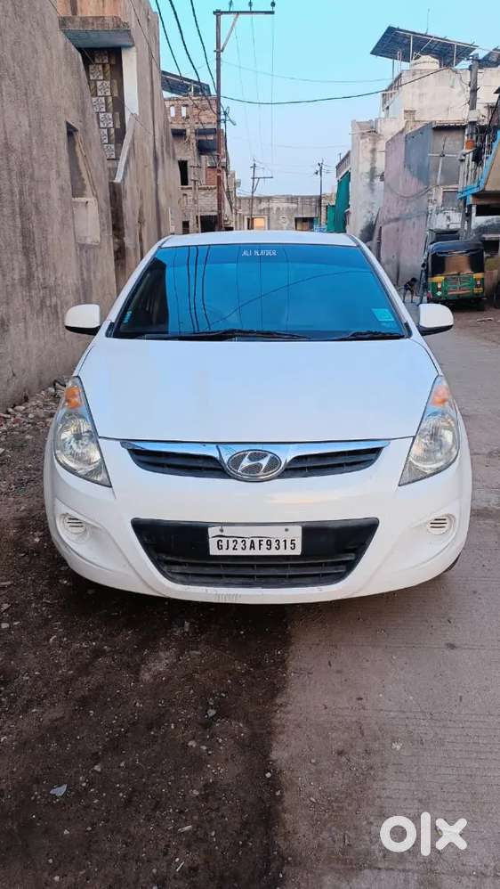 Hyundai  I20 Magna 2011 Petrol