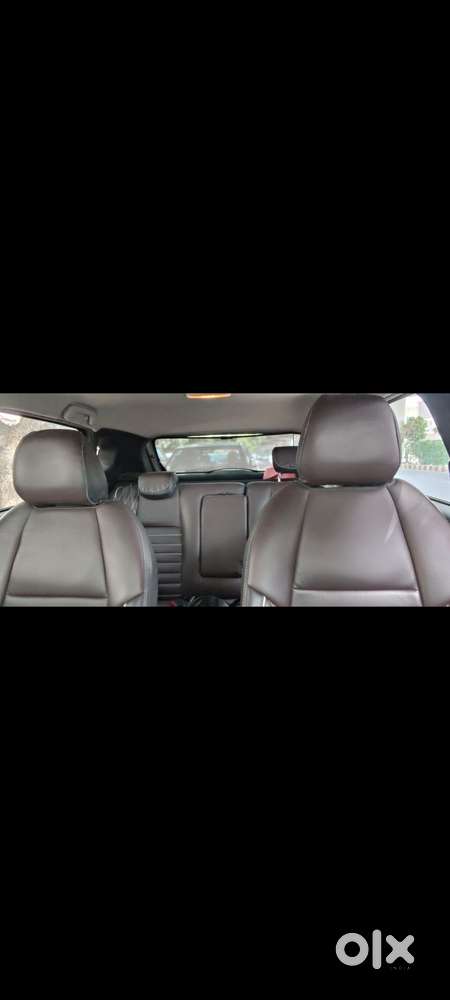 Nissan Magnite 1.0 Xv Premium, 2022, Petrol