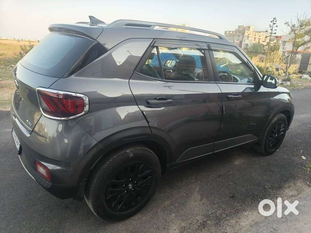 Hyundai Venue Sx Turbo, 2021, Petrol