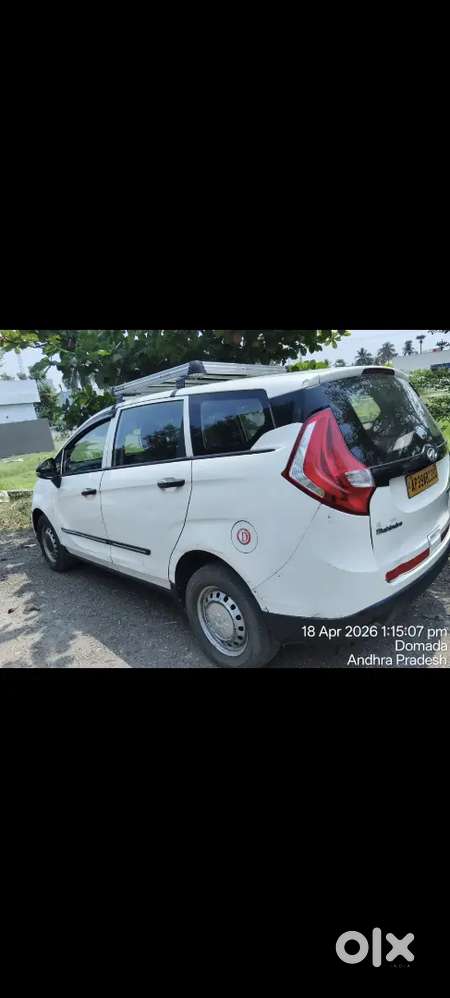 Mahindra Marazzo 2019 Diesel 260005 Km Driven