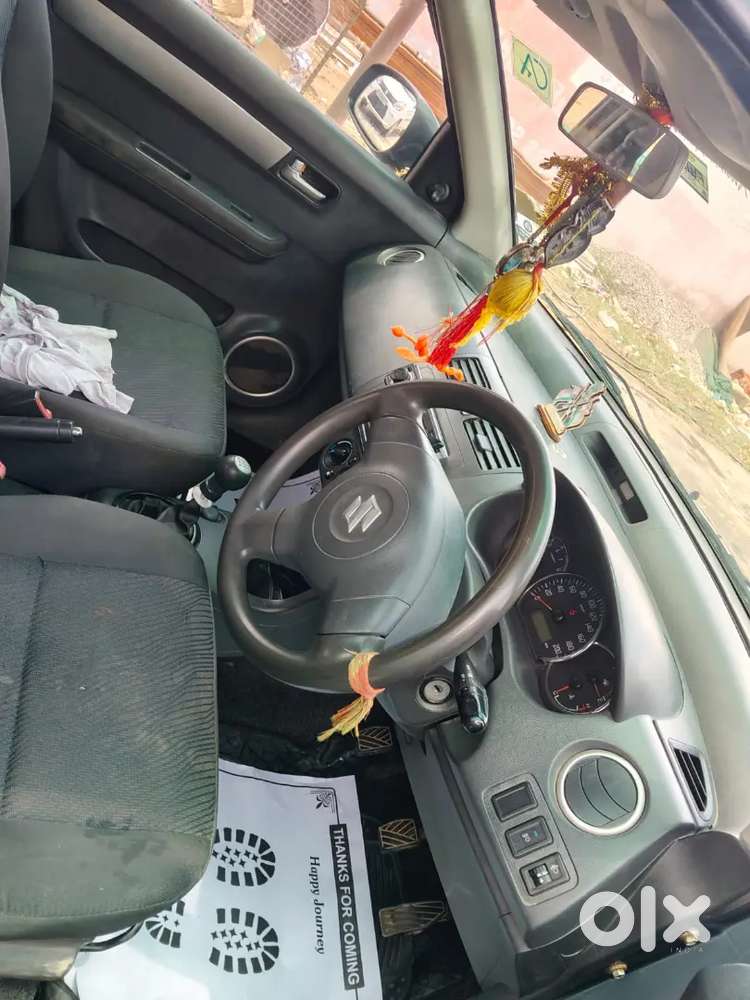 Maruti Suzuki Swift Vxi 2011 Model