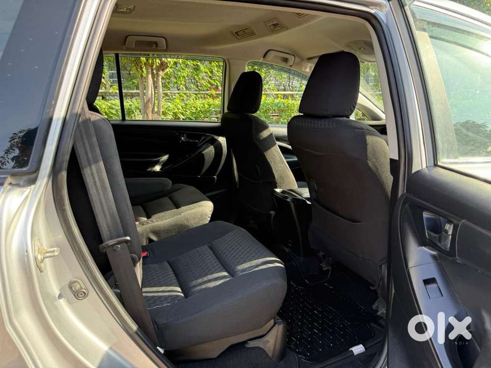 Toyota Innova Crysta