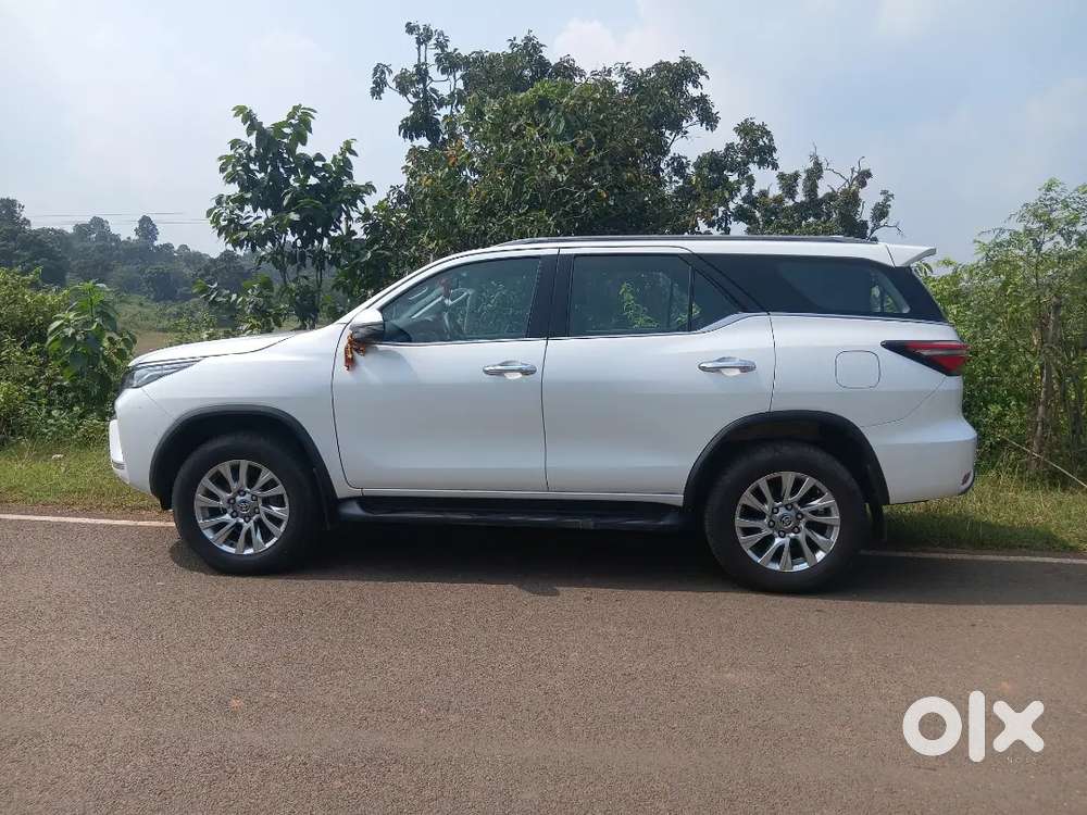 Toyota Fortuner 2024 Diesel Well Maintained