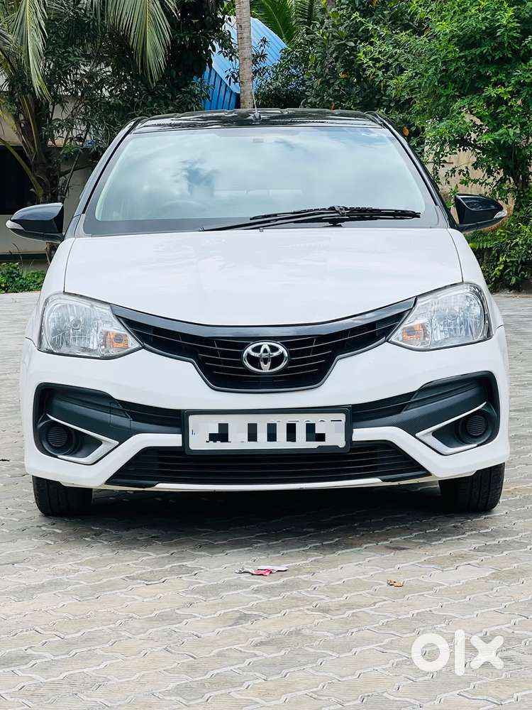 Toyota Etios Liva 1.2 V, 2018, Petrol