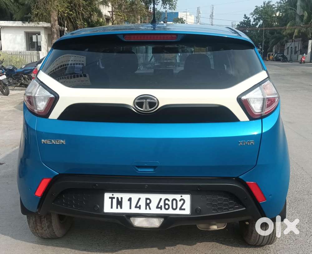 Tata Nexon 1.2 Revotron Xma, 2018, Petrol