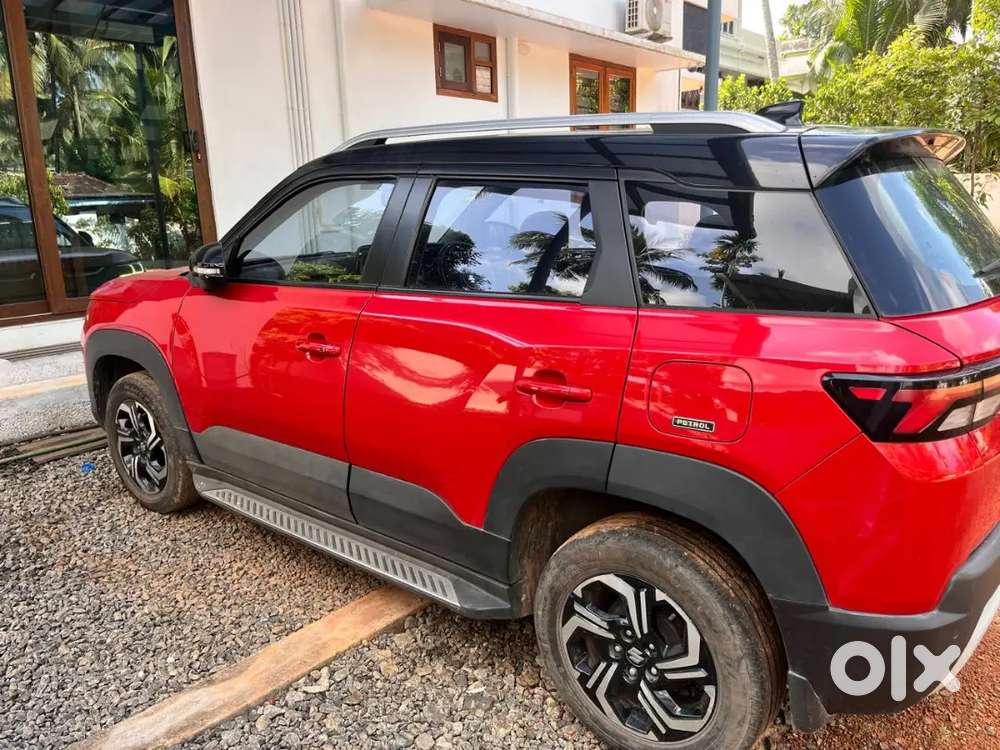 Maruti Brezza 2024 Zxi+at Dualtone