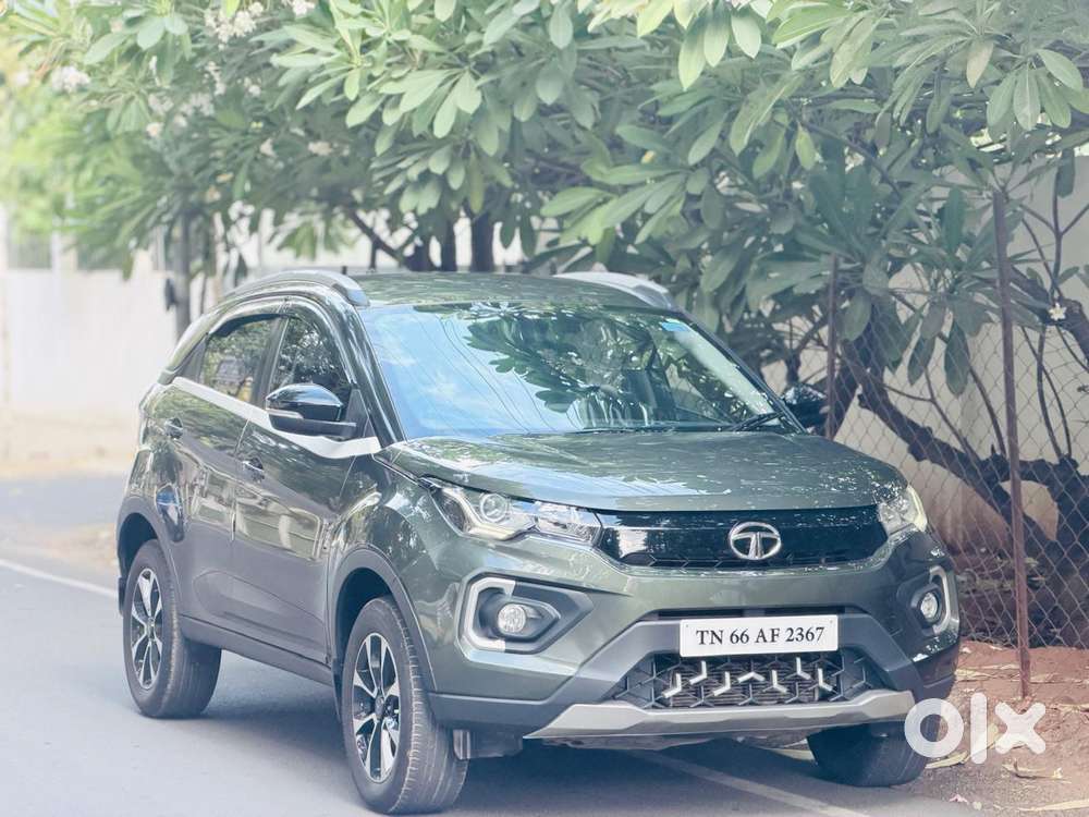 Tata Nexon Xz Plus (hs), 2020, Petrol