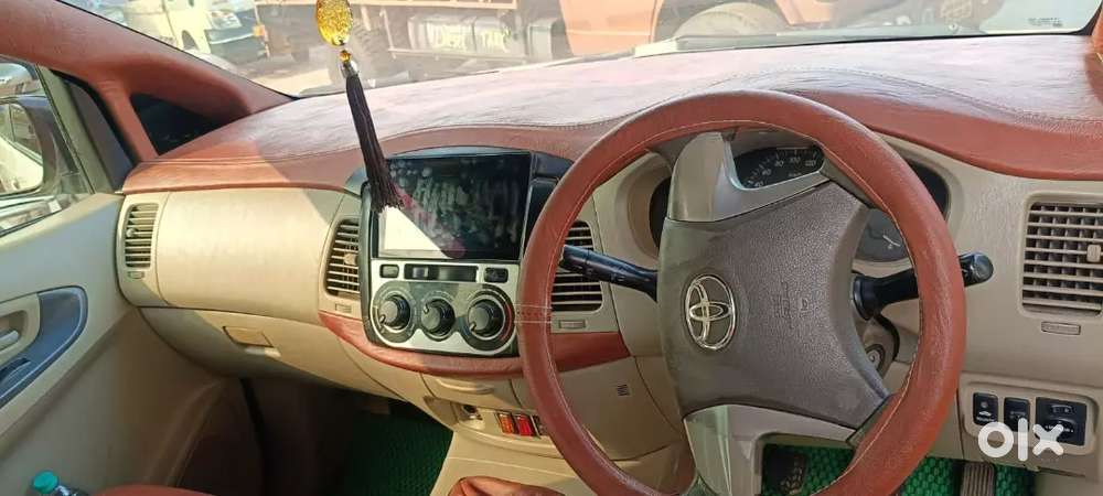 Toyota Innova Car In Very Good Condition.