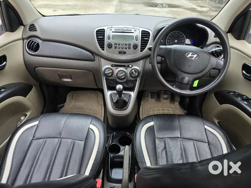 Hyundai I10 Sportz 2012