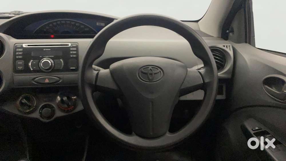 Toyota Etios Liva G, 2013, Petrol
