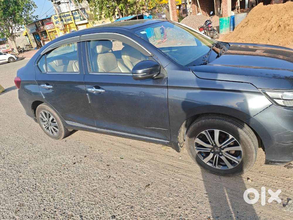 Honda Amaze Automatic Top Model