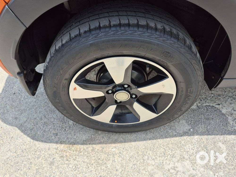 Tata Nexon 1.2 Revotron Xz Plus Dual Tone, 2019