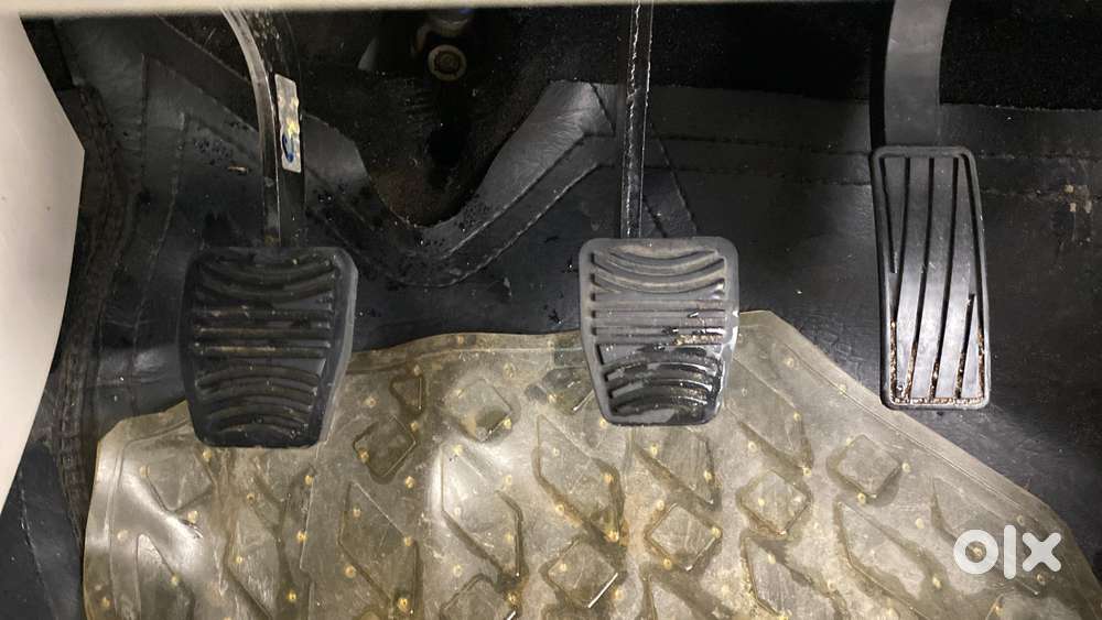 Mahindra Xuv300 W8 Option Diesel, 2022, Diesel