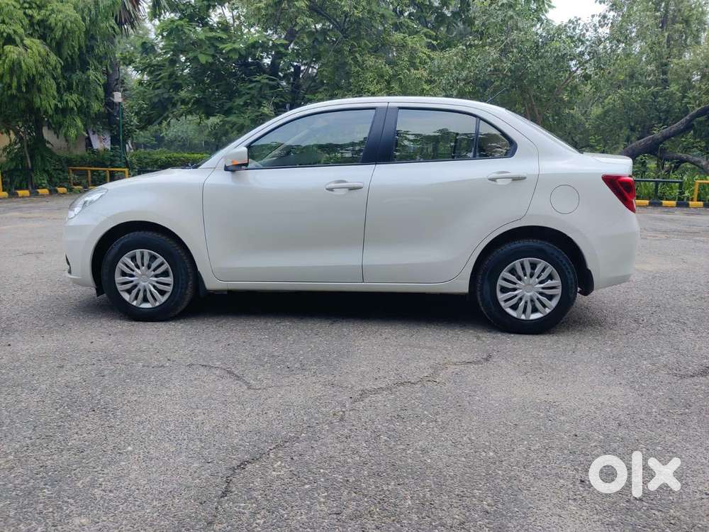 Maruti Suzuki Dzire 1.2 Vxi, 2022, Petrol