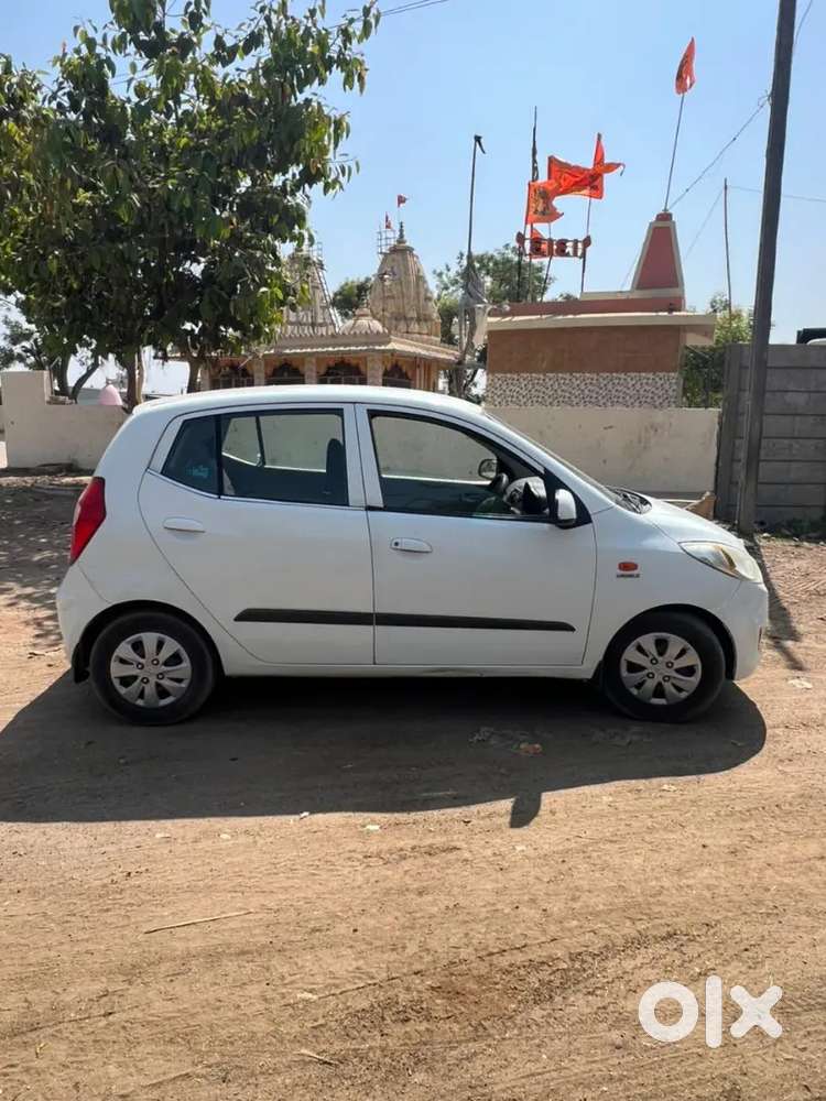 Hundai 10 Megna 1.1 Petrol+cng 1012 (12month)