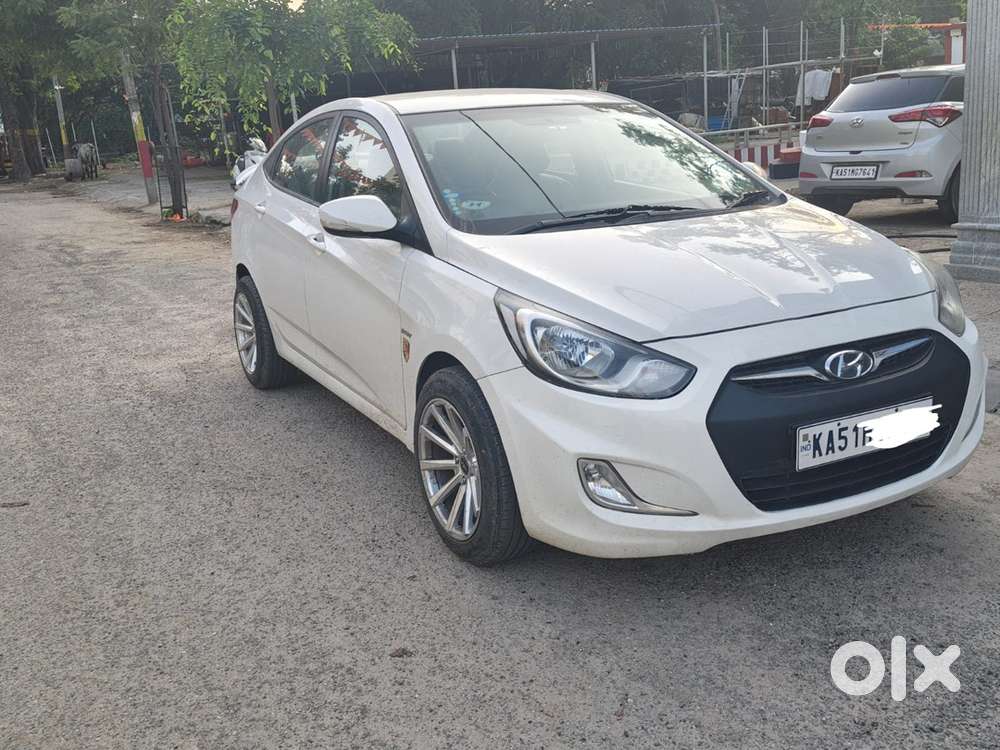 Hyundai Verna Petrol 2013