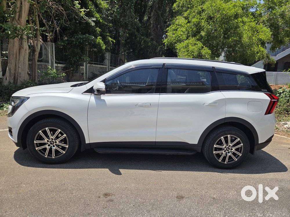 Mahindra Xuv700 2.2 Ax 7 Diesel At Luxury Pack Str, 2024, Diesel