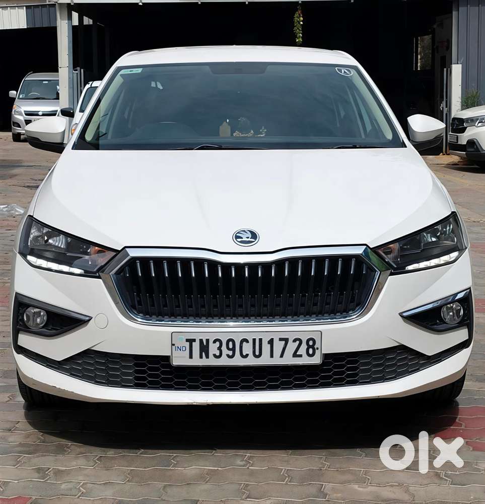 Skoda Slavia 1.0 Ambition Tsi, 2022, Petrol