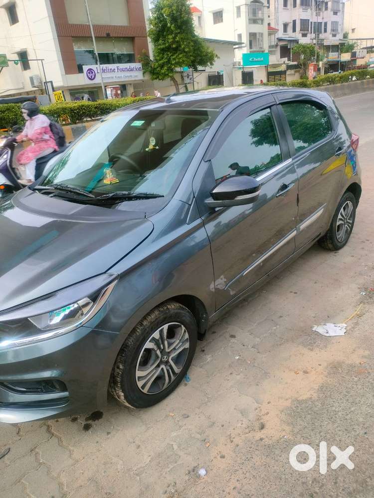 Car At Good Condition With 1st Owner
